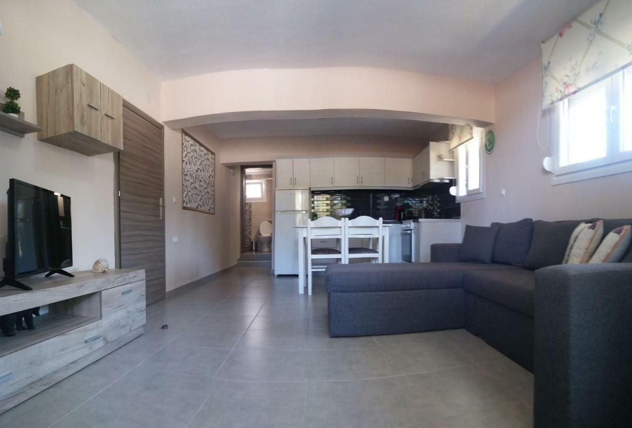 Politakis Apartment Keramotí Exteriér fotografie