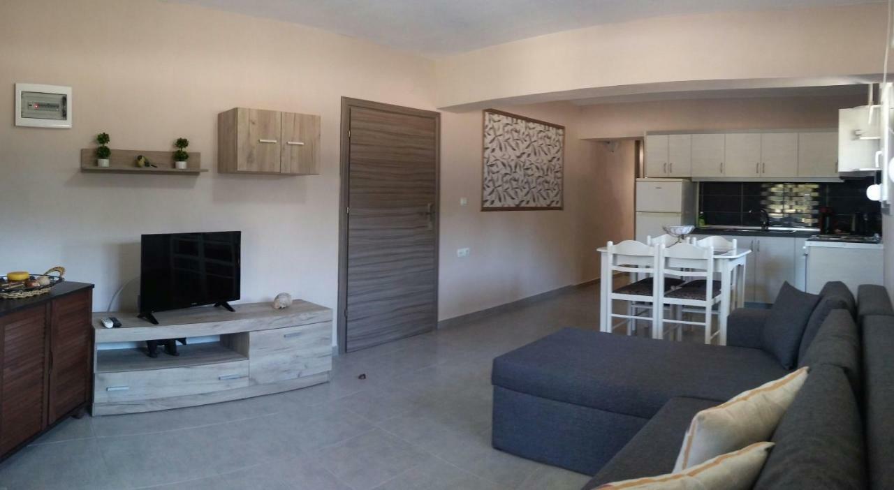 Politakis Apartment Keramotí Exteriér fotografie